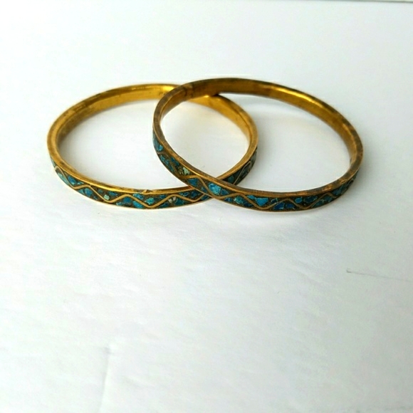 2 Vintage Brass Inlaid Turquoise Bangles Bracelets - Picture 2 of 4